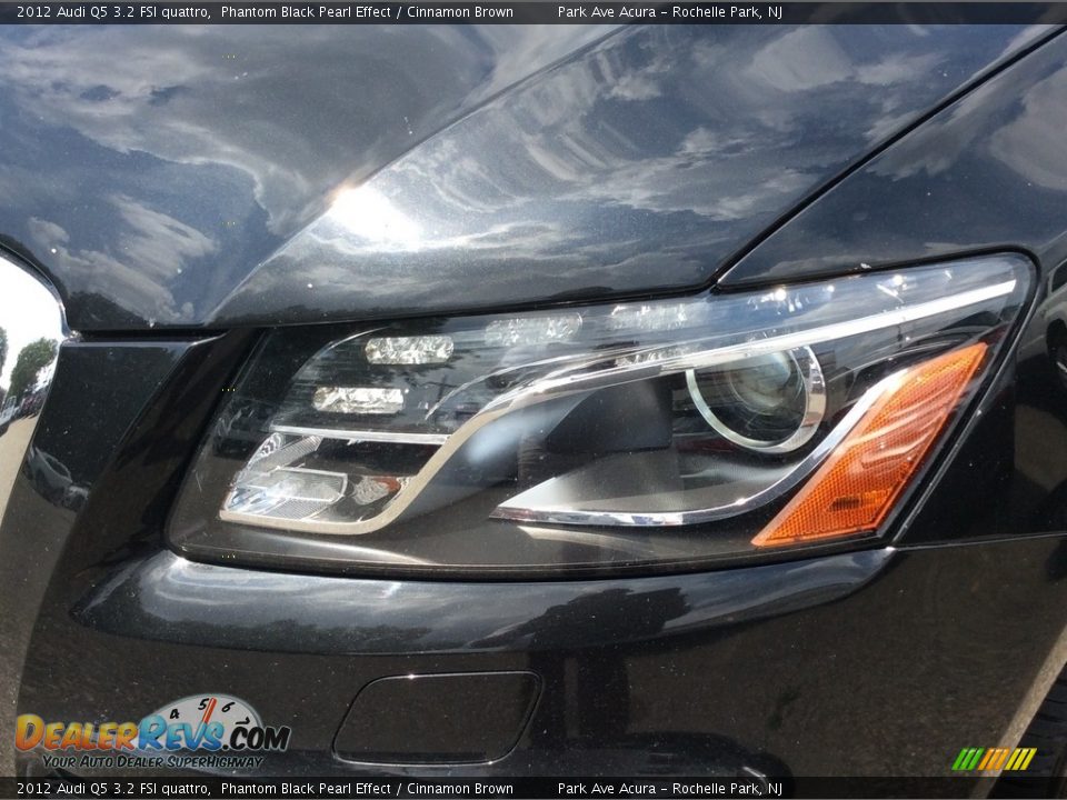 2012 Audi Q5 3.2 FSI quattro Phantom Black Pearl Effect / Cinnamon Brown Photo #30