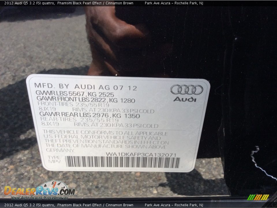 2012 Audi Q5 3.2 FSI quattro Phantom Black Pearl Effect / Cinnamon Brown Photo #33