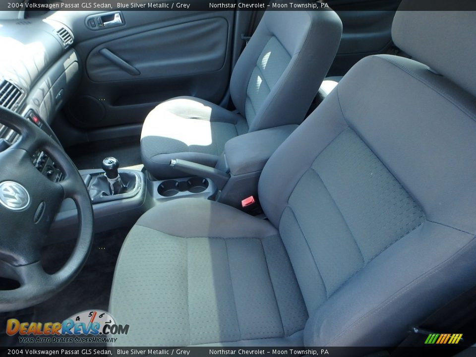 2004 Volkswagen Passat GLS Sedan Blue Silver Metallic / Grey Photo #8