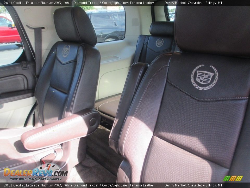 2011 Cadillac Escalade Platinum AWD White Diamond Tricoat / Cocoa/Light Linen Tehama Leather Photo #16