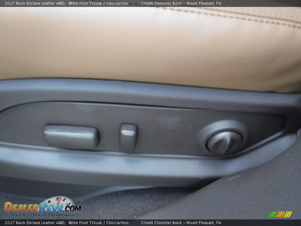 2017 Buick Enclave Leather AWD White Frost Tricoat / Choccachino Photo #13