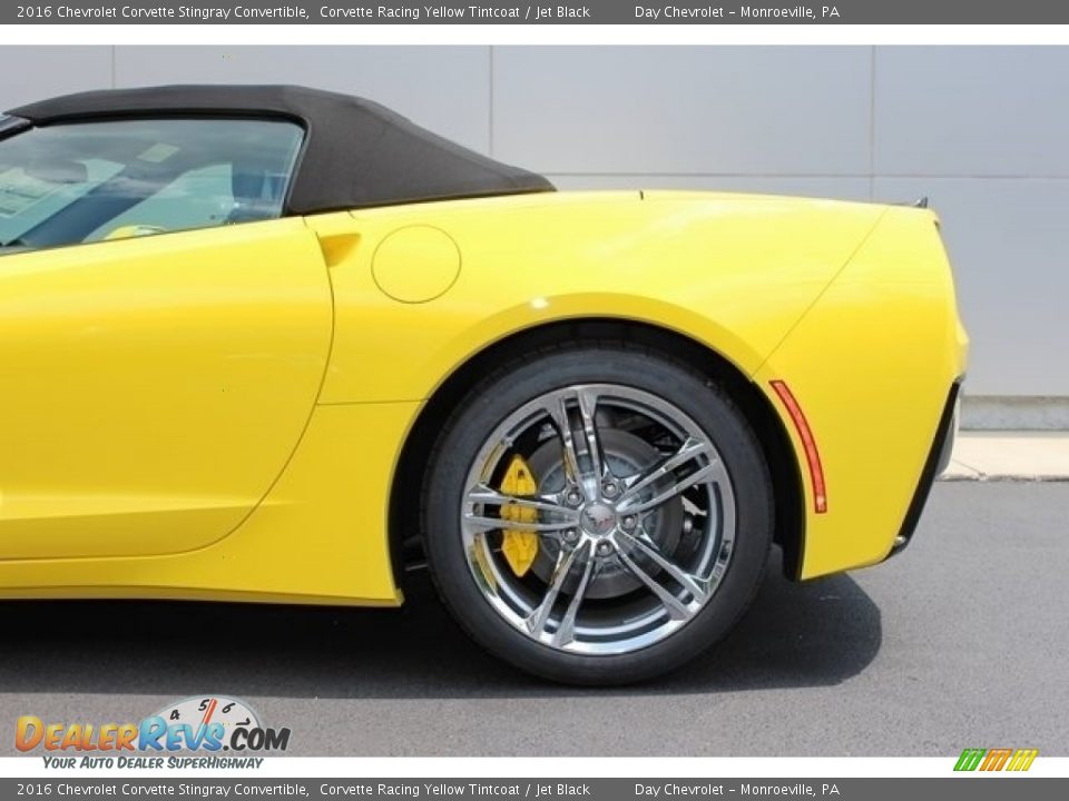 2016 Chevrolet Corvette Stingray Convertible Corvette Racing Yellow Tintcoat / Jet Black Photo #5