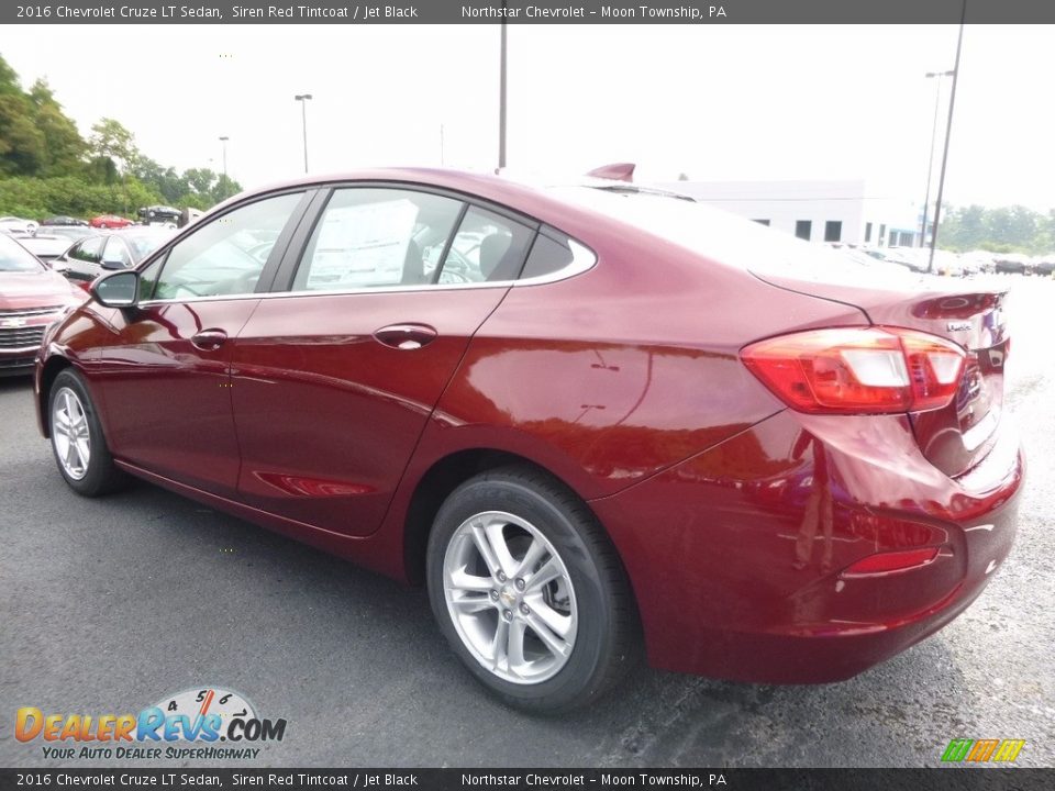 2016 Chevrolet Cruze LT Sedan Siren Red Tintcoat / Jet Black Photo #7