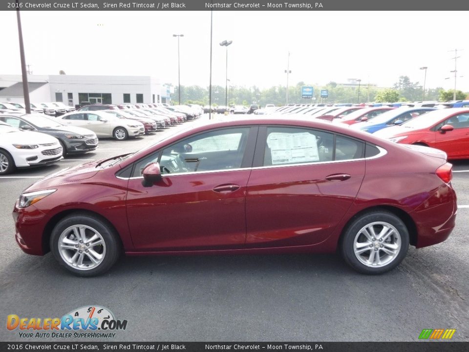 2016 Chevrolet Cruze LT Sedan Siren Red Tintcoat / Jet Black Photo #8