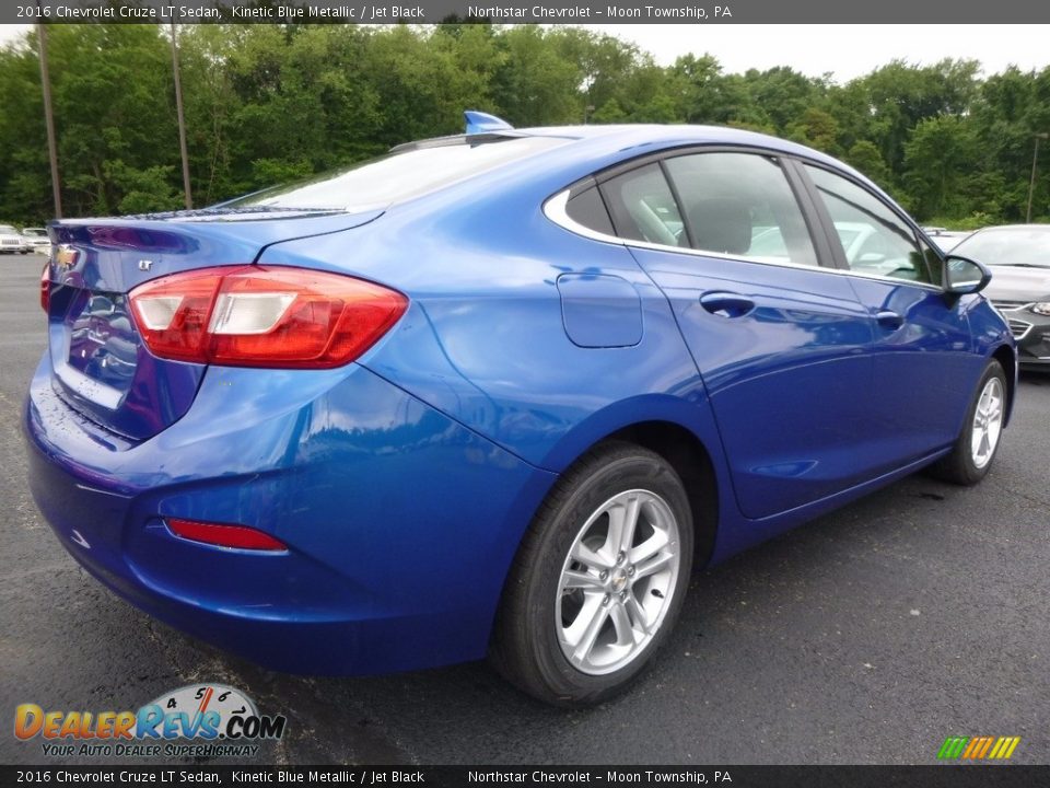 2016 Chevrolet Cruze LT Sedan Kinetic Blue Metallic / Jet Black Photo #7