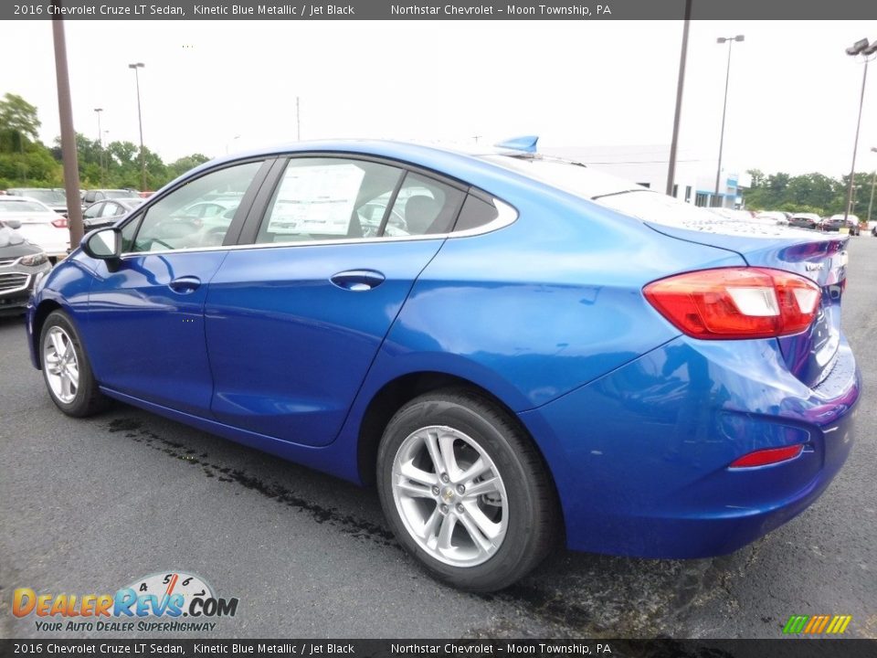 2016 Chevrolet Cruze LT Sedan Kinetic Blue Metallic / Jet Black Photo #9