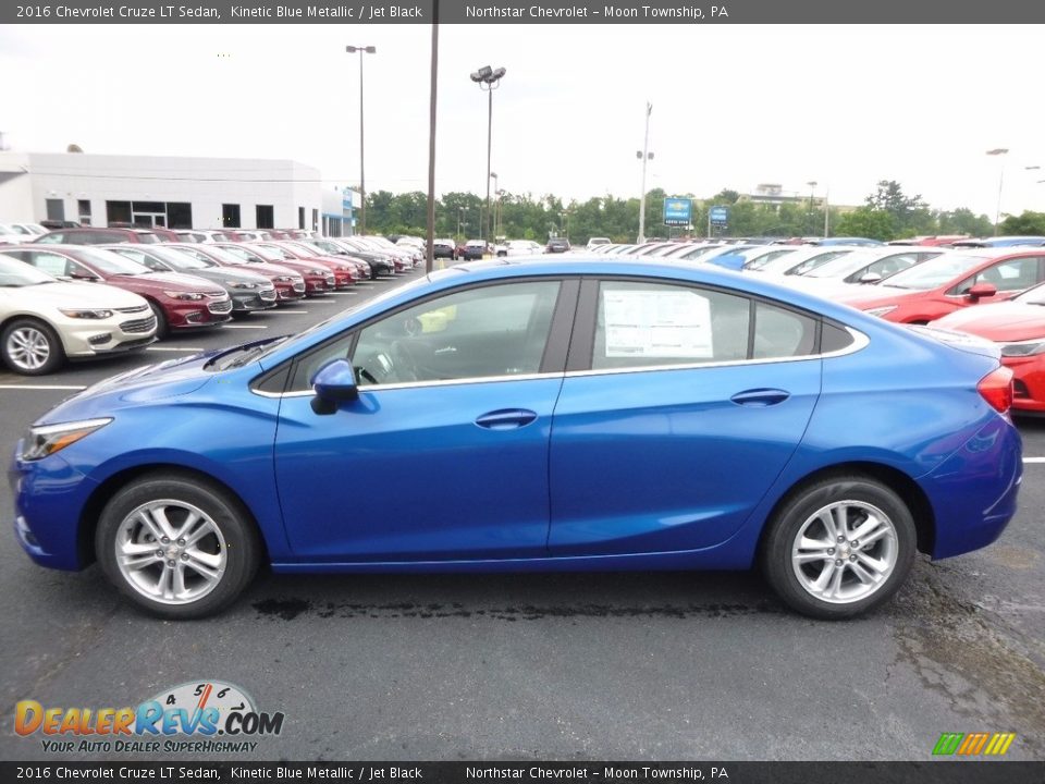 2016 Chevrolet Cruze LT Sedan Kinetic Blue Metallic / Jet Black Photo #10