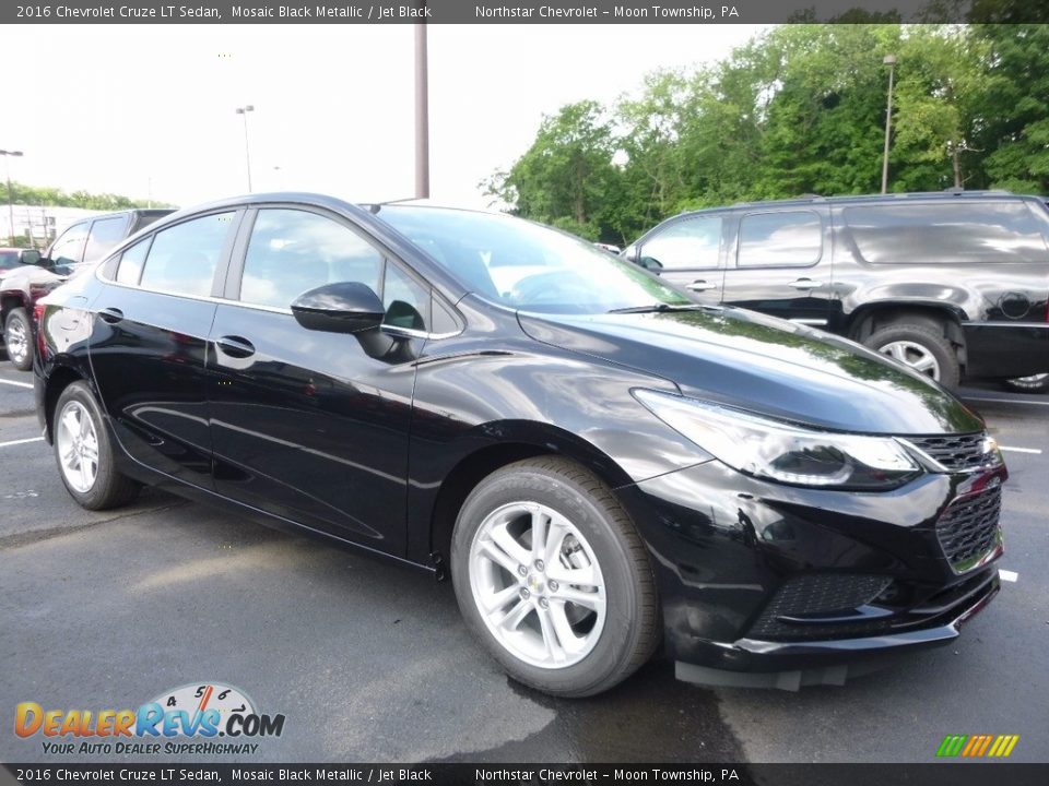 2016 Chevrolet Cruze LT Sedan Mosaic Black Metallic / Jet Black Photo #3