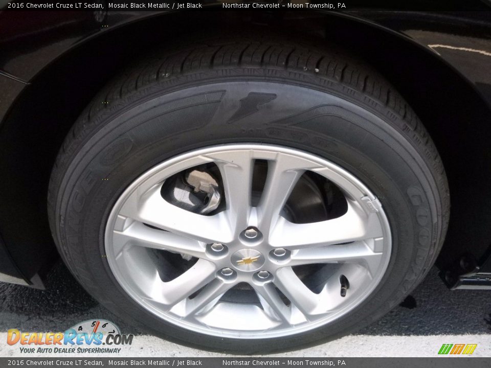 2016 Chevrolet Cruze LT Sedan Mosaic Black Metallic / Jet Black Photo #9