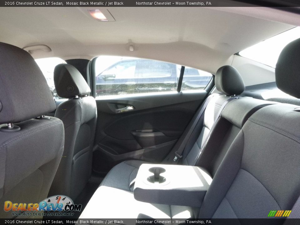2016 Chevrolet Cruze LT Sedan Mosaic Black Metallic / Jet Black Photo #11