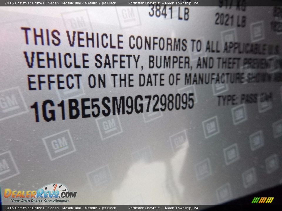 2016 Chevrolet Cruze LT Sedan Mosaic Black Metallic / Jet Black Photo #14