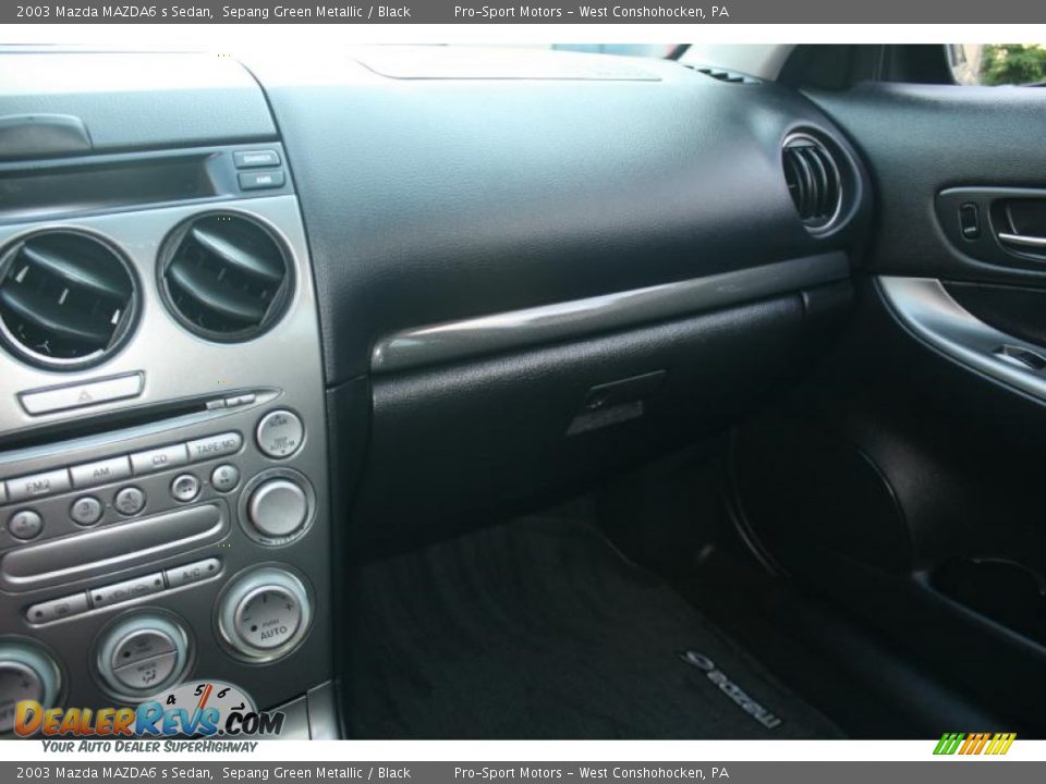 2003 Mazda MAZDA6 s Sedan Sepang Green Metallic / Black Photo #30