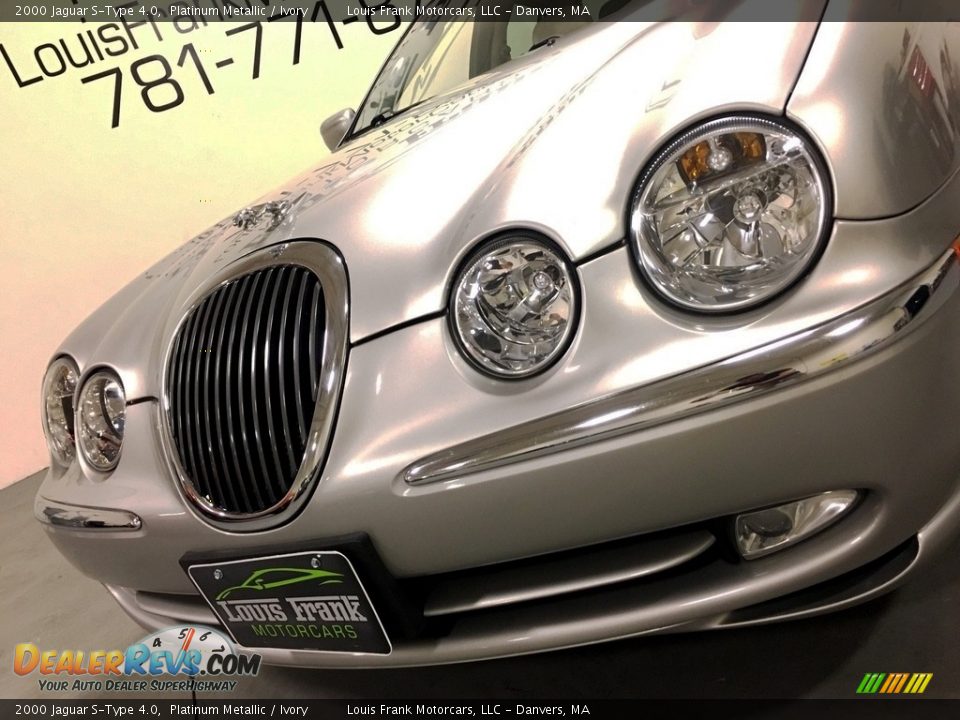 2000 Jaguar S-Type 4.0 Platinum Metallic / Ivory Photo #19