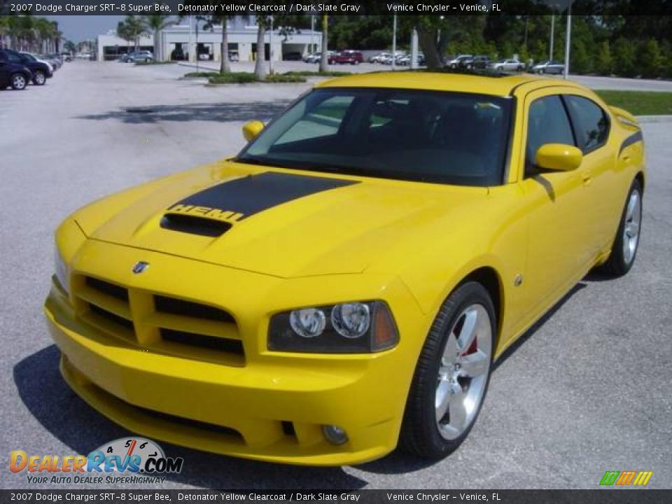 2007 Dodge Charger SRT-8 Super Bee Detonator Yellow Clearcoat / Dark Slate Gray Photo #2