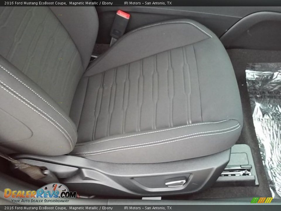 2016 Ford Mustang EcoBoost Coupe Magnetic Metallic / Ebony Photo #13