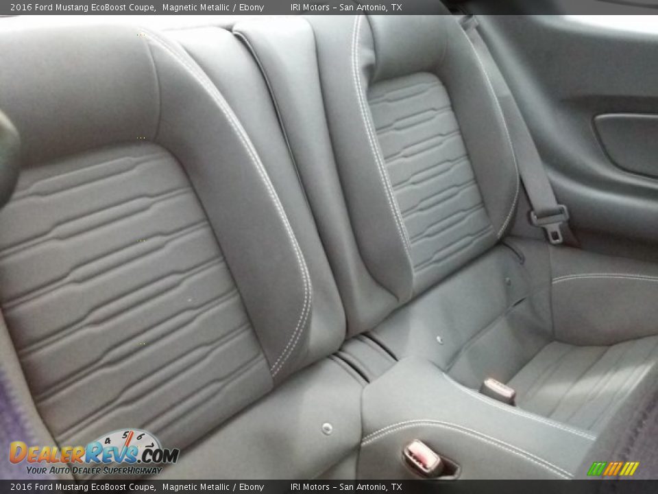 2016 Ford Mustang EcoBoost Coupe Magnetic Metallic / Ebony Photo #14