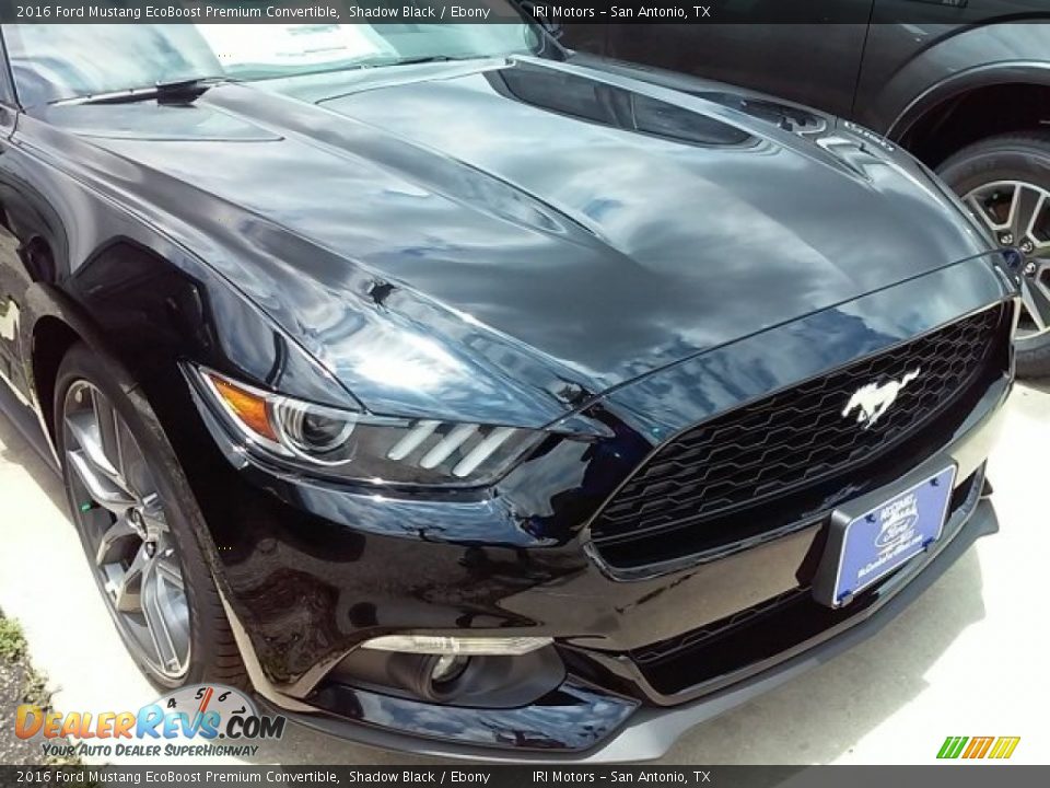 2016 Ford Mustang EcoBoost Premium Convertible Shadow Black / Ebony Photo #35