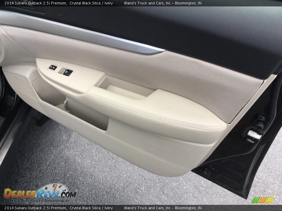 2014 Subaru Outback 2.5i Premium Crystal Black Silica / Ivory Photo #30
