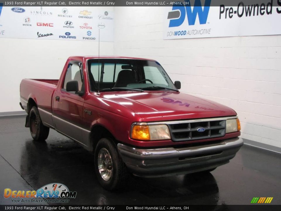 1993 Ford Ranger XLT Regular Cab Electric Red Metallic / Grey Photo #1