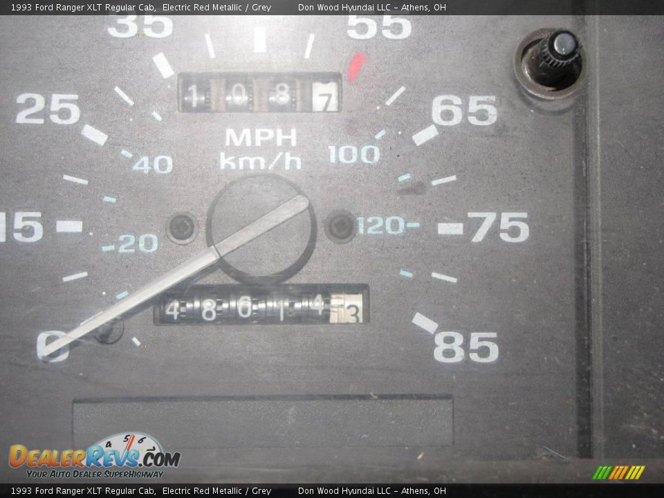 1993 Ford Ranger XLT Regular Cab Electric Red Metallic / Grey Photo #13