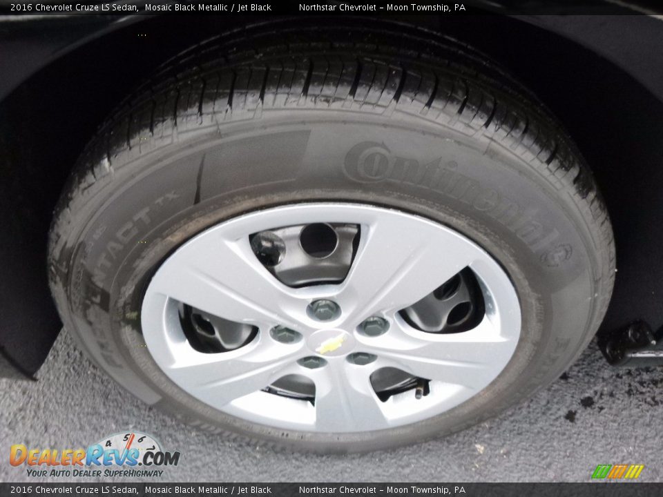 2016 Chevrolet Cruze LS Sedan Mosaic Black Metallic / Jet Black Photo #11