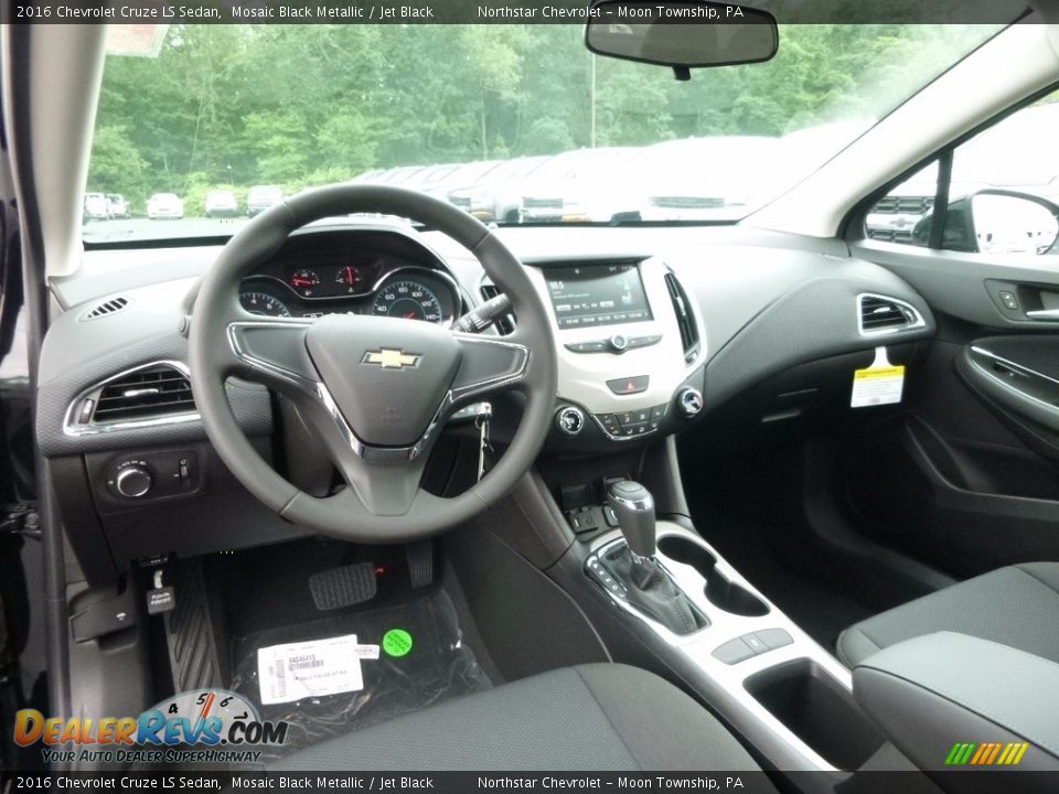2016 Chevrolet Cruze LS Sedan Mosaic Black Metallic / Jet Black Photo #14