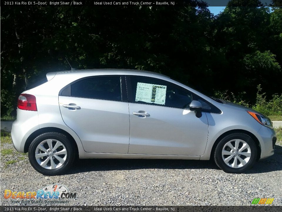 2013 Kia Rio EX 5-Door Bright Silver / Black Photo #4