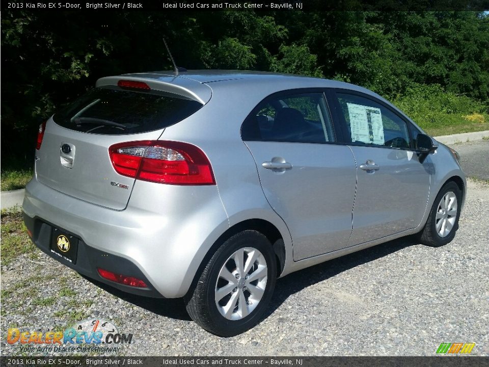 2013 Kia Rio EX 5-Door Bright Silver / Black Photo #7