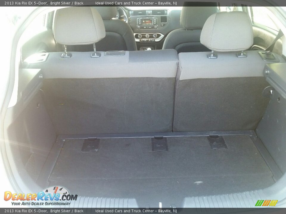 2013 Kia Rio EX 5-Door Bright Silver / Black Photo #25