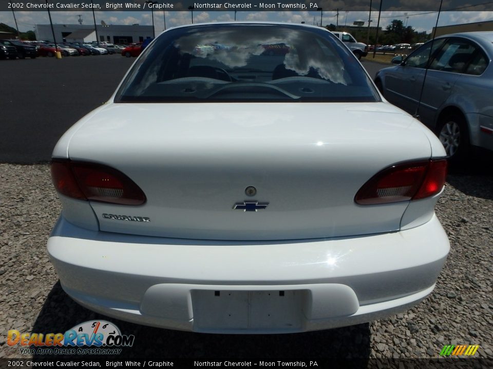2002 Chevrolet Cavalier Sedan Bright White / Graphite Photo #3