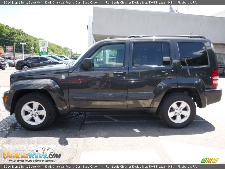 2010 Jeep Liberty Sport 4x4 Dark Charcoal Pearl / Dark Slate Gray Photo #2