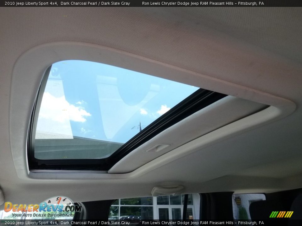 2010 Jeep Liberty Sport 4x4 Dark Charcoal Pearl / Dark Slate Gray Photo #16
