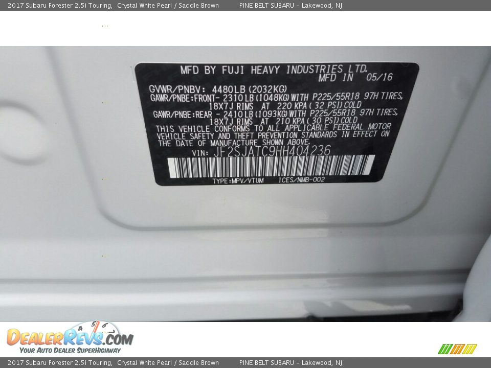 2017 Subaru Forester 2.5i Touring Crystal White Pearl / Saddle Brown Photo #10