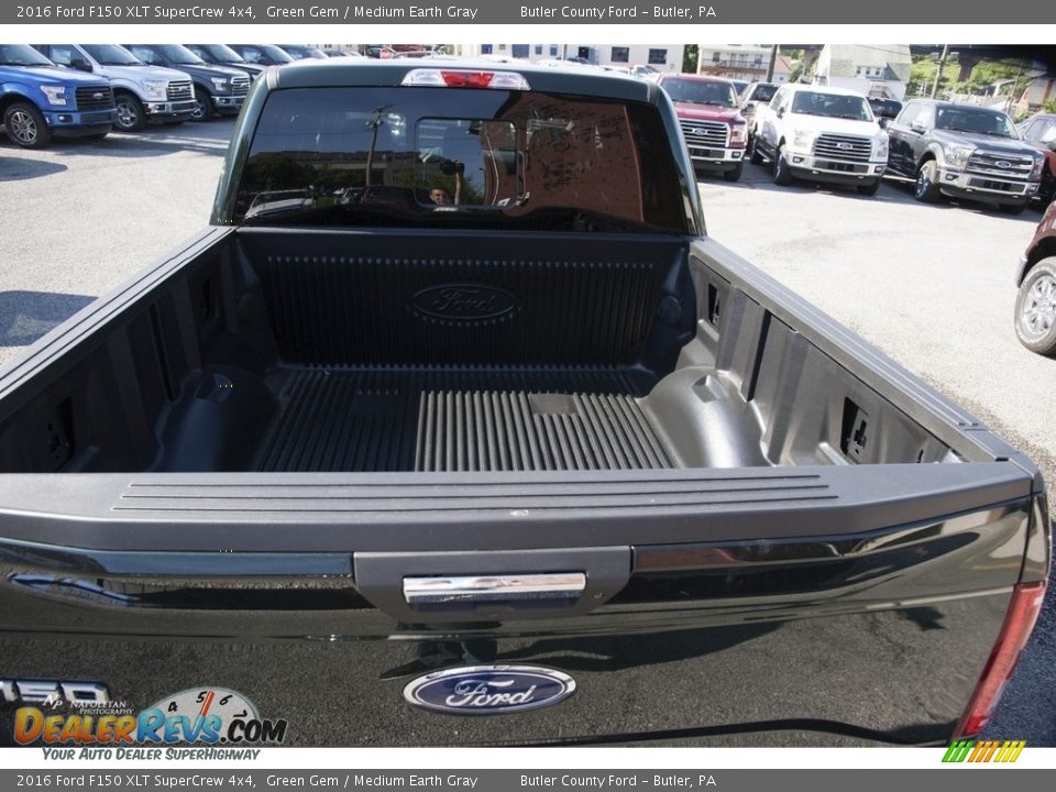 2016 Ford F150 XLT SuperCrew 4x4 Green Gem / Medium Earth Gray Photo #5