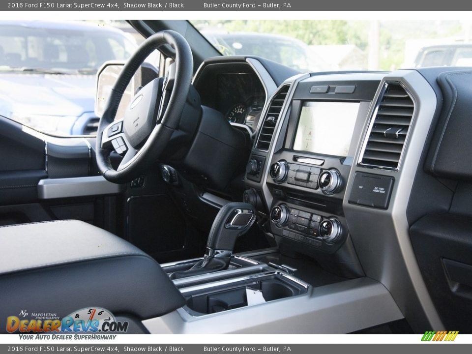 2016 Ford F150 Lariat SuperCrew 4x4 Shadow Black / Black Photo #11