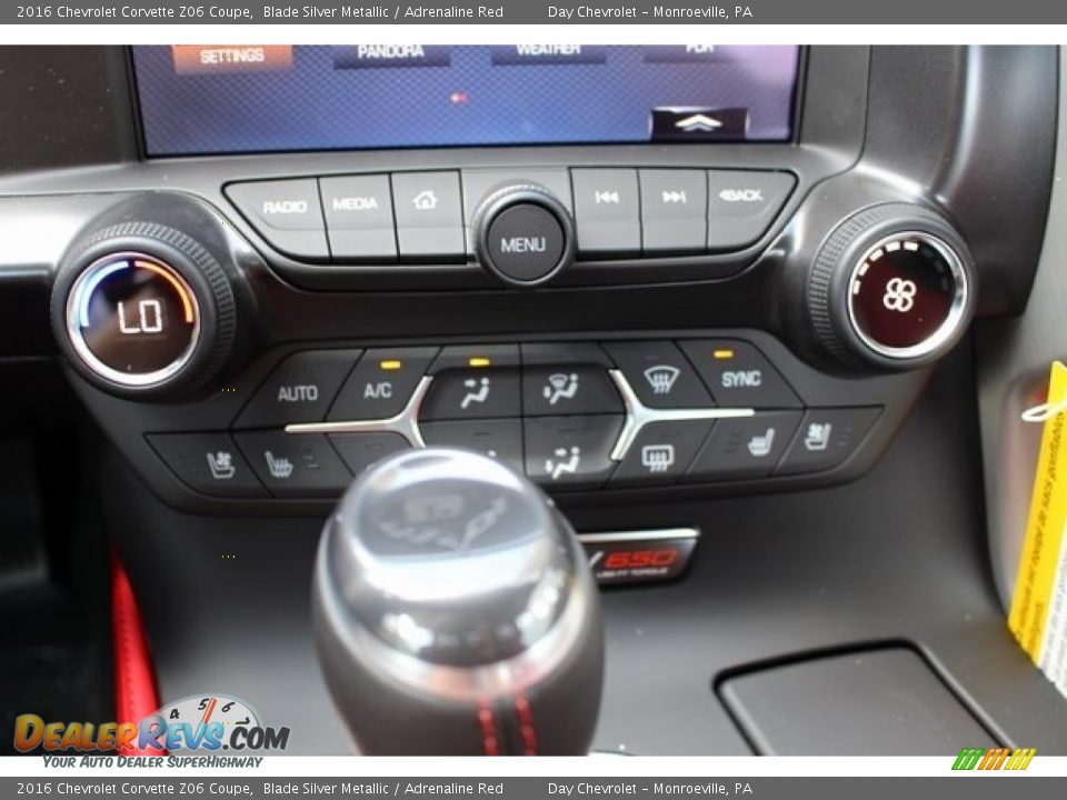 Controls of 2016 Chevrolet Corvette Z06 Coupe Photo #33