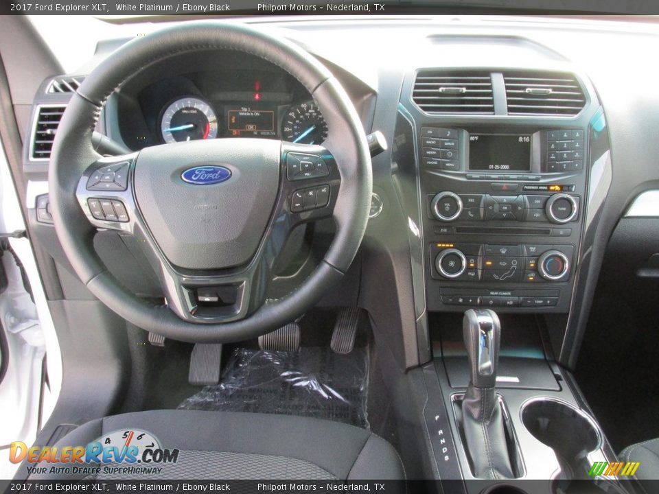 2017 Ford Explorer XLT White Platinum / Ebony Black Photo #23