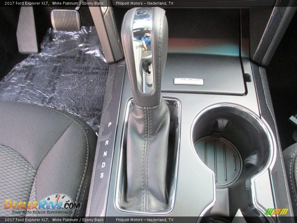 2017 Ford Explorer XLT White Platinum / Ebony Black Photo #27