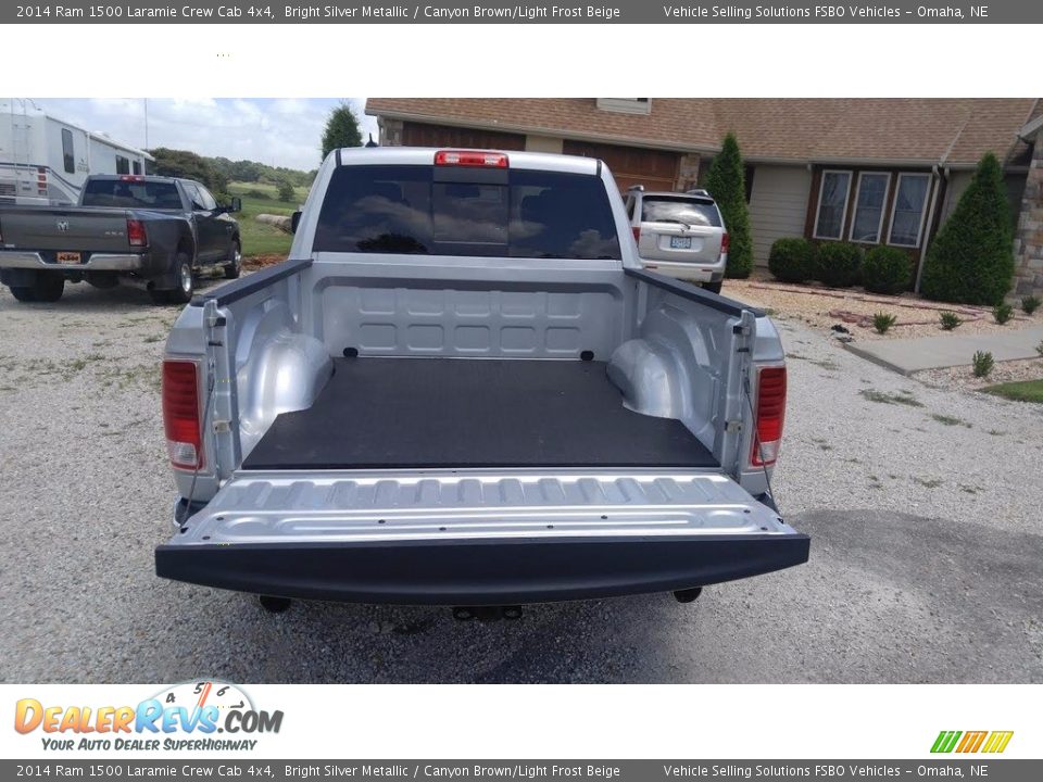 2014 Ram 1500 Laramie Crew Cab 4x4 Bright Silver Metallic / Canyon Brown/Light Frost Beige Photo #5