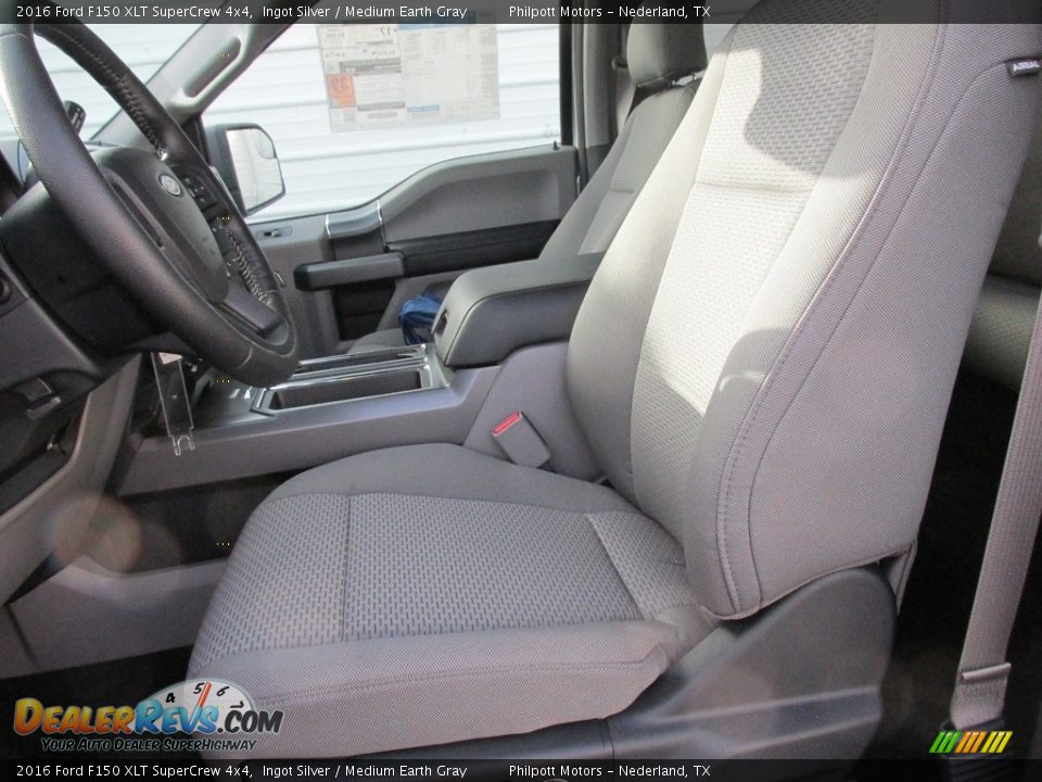 2016 Ford F150 XLT SuperCrew 4x4 Ingot Silver / Medium Earth Gray Photo #23