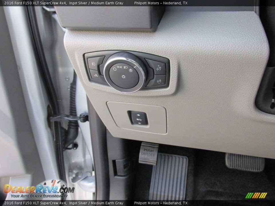 2016 Ford F150 XLT SuperCrew 4x4 Ingot Silver / Medium Earth Gray Photo #34