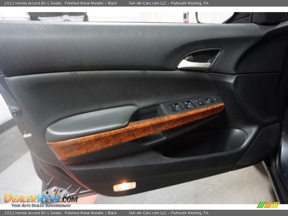 2011 Honda Accord EX-L Sedan Polished Metal Metallic / Black Photo #12