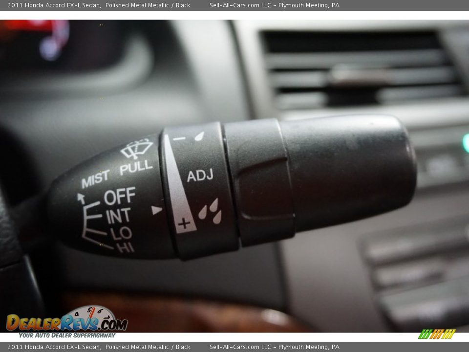2011 Honda Accord EX-L Sedan Polished Metal Metallic / Black Photo #33