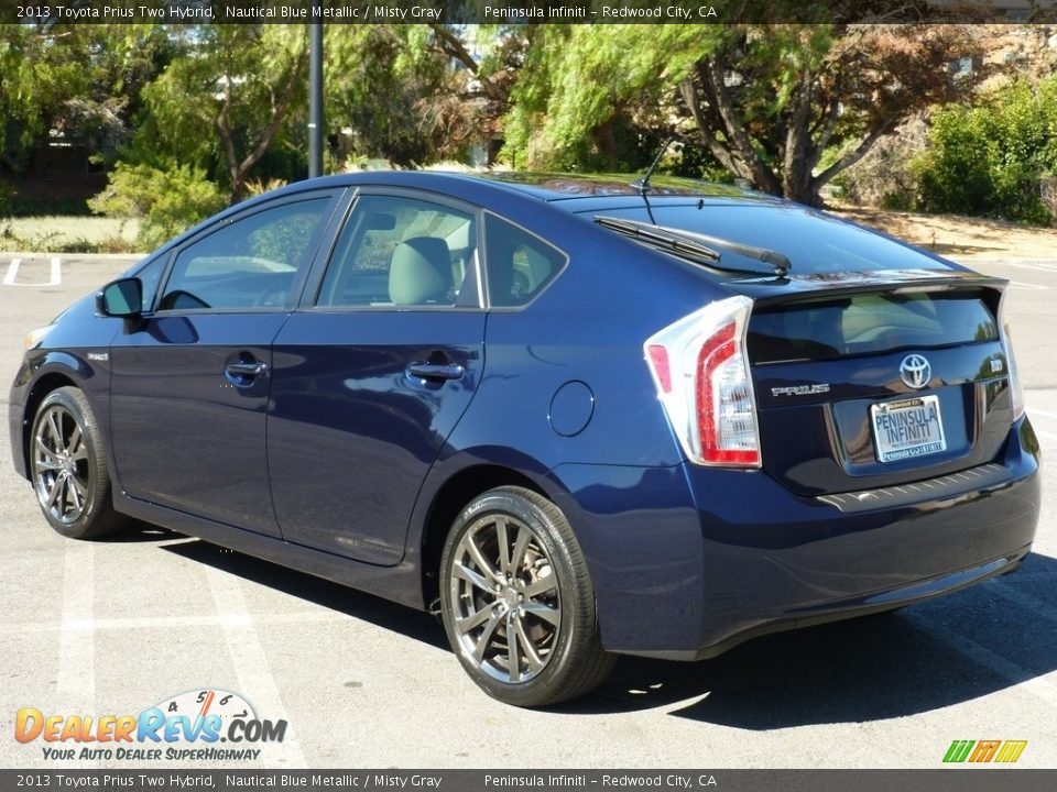 2013 Toyota Prius Two Hybrid Nautical Blue Metallic / Misty Gray Photo #20