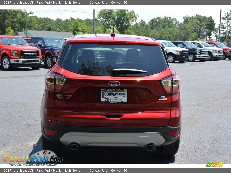 2017 Ford Escape SE Ruby Red / Medium Light Stone Photo #4