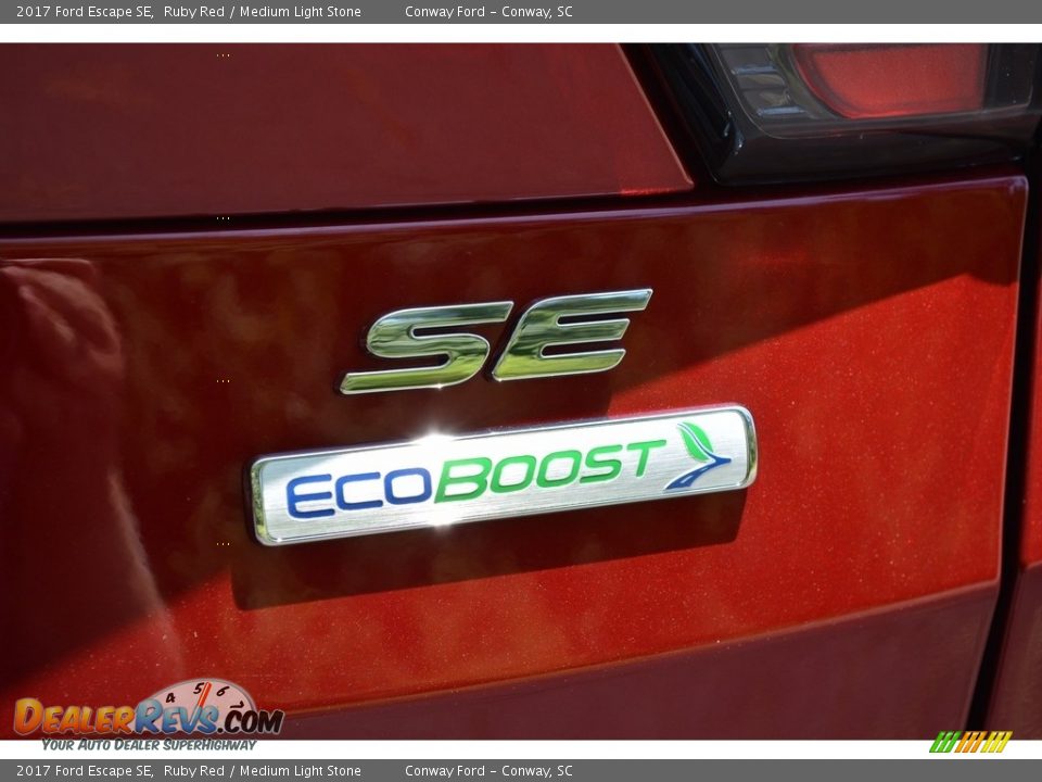 2017 Ford Escape SE Ruby Red / Medium Light Stone Photo #5