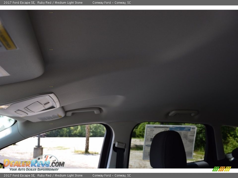 2017 Ford Escape SE Ruby Red / Medium Light Stone Photo #12