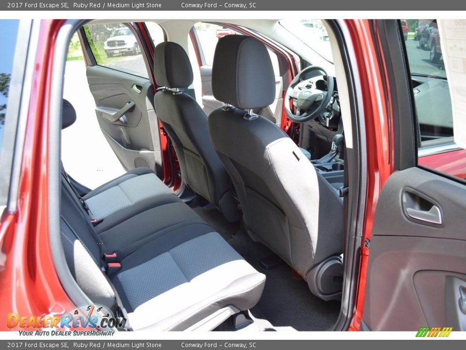 2017 Ford Escape SE Ruby Red / Medium Light Stone Photo #27