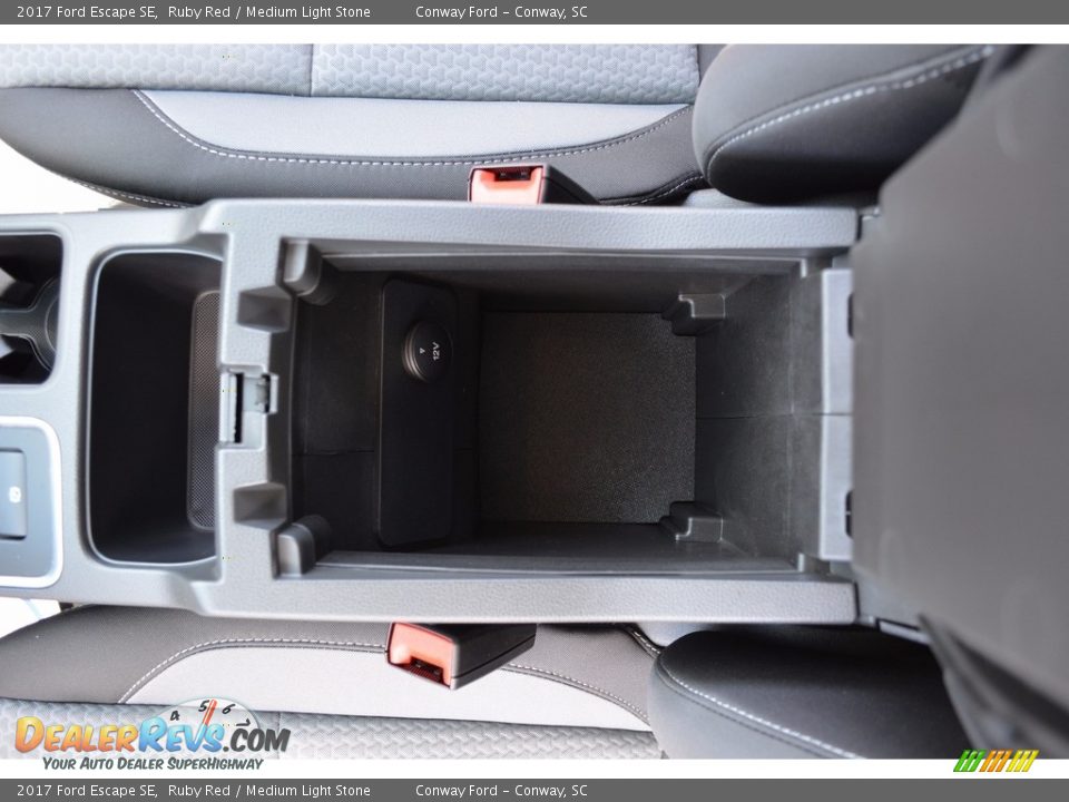 2017 Ford Escape SE Ruby Red / Medium Light Stone Photo #34