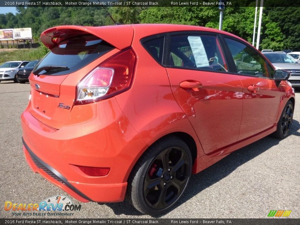 2016 Ford Fiesta ST Hatchback Molten Orange Metallic Tri-coat / ST Charcoal Black Photo #2